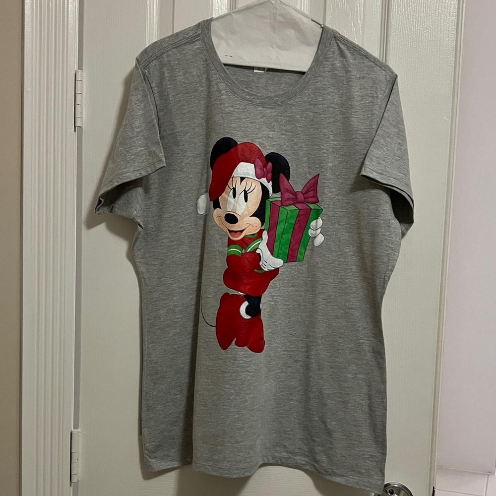 Disney Women Gray Minnie Mouse Holiday Tee